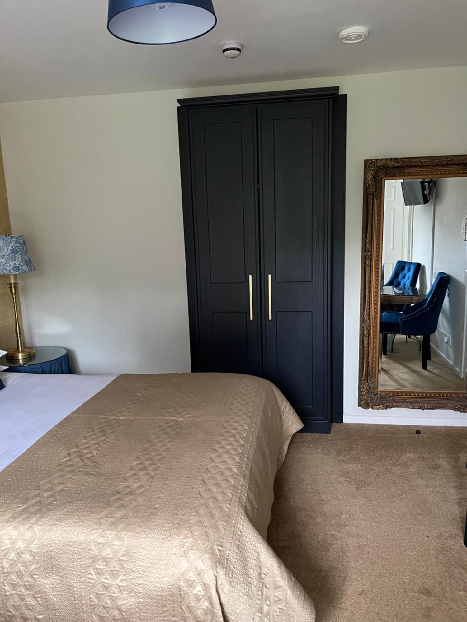 Overdale Motel Лисберн Экстерьер фото